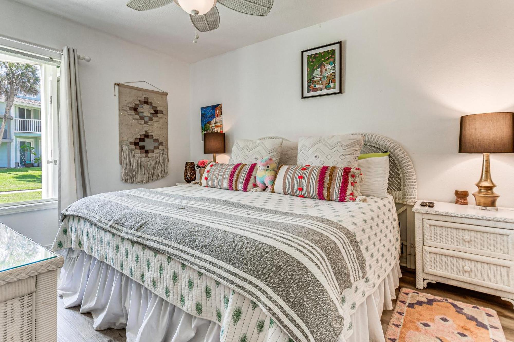 Eco-Bungalow Condo Pensacola Beach Access! 외부 사진